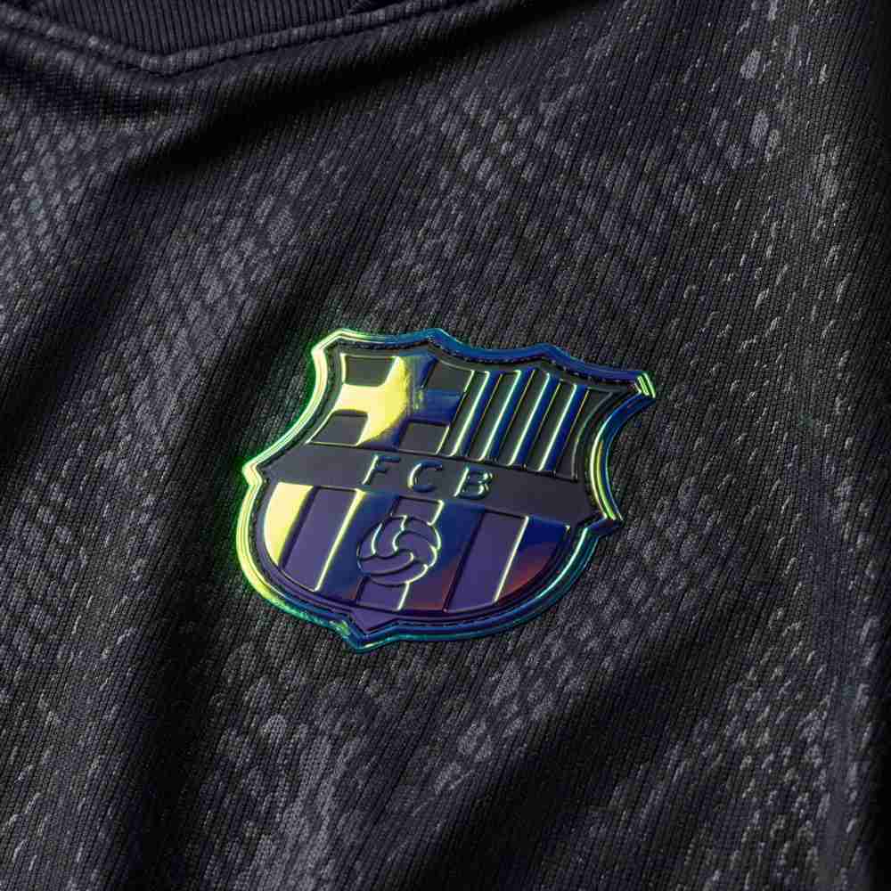 FC Barcelona Away Youth 2026/27 - angle 4